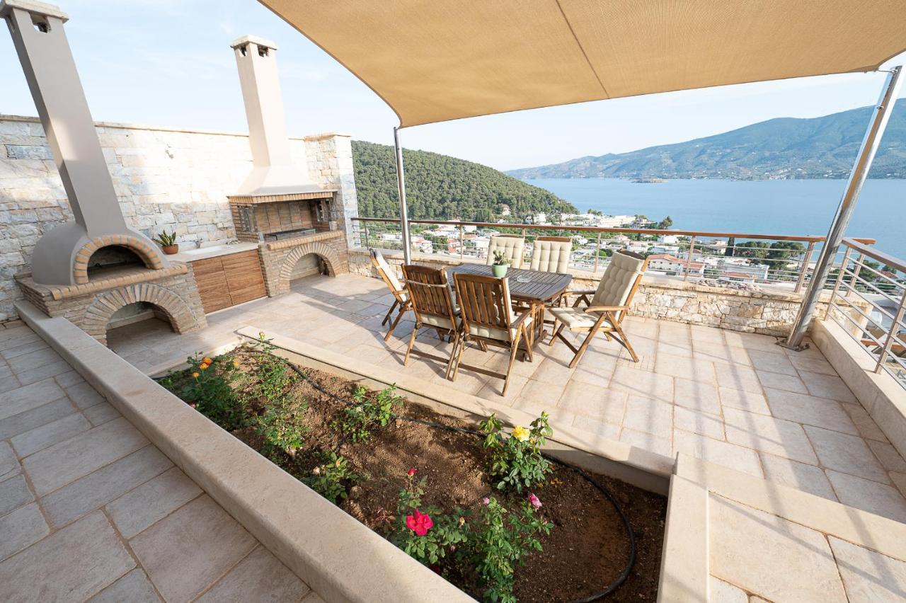 Kalavria Luxury Suites, Afroditi Suite With Magnificent Sea View And Private Swimming Pool. Poros Town ภายนอก รูปภาพ